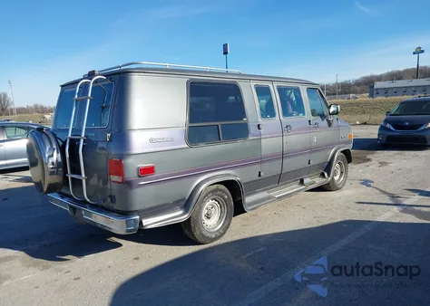 1992 GMC Rally Wagon / Van G2500 из США, поврежденный, VIN 2GDEG25K7N4522735